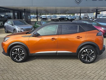 Used Peugeot 2008 2023 for sale - 77989032: Photo