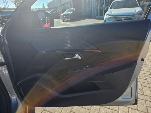 Used Peugeot 208 2023 for sale - 76266008: Photo 13