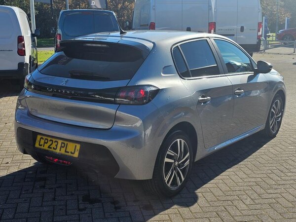 Used Peugeot 208 2023 for sale - 76266008: Photo 7