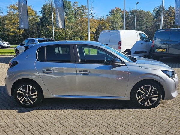 Used Peugeot 208 2023 for sale - 76266008: Photo 8
