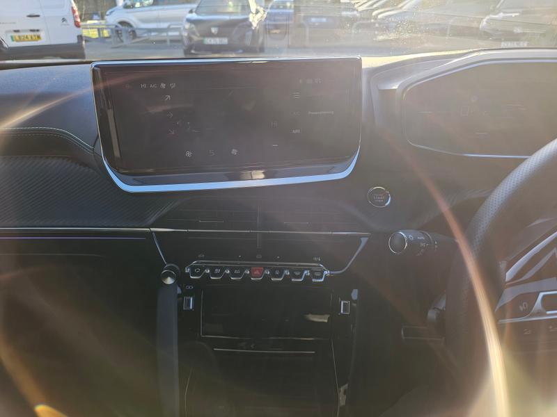 Used Peugeot 2008 2023 for sale - 76960836: Photo 16