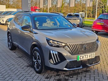 Used Peugeot 2008 2023 for sale - 76960836: Photo