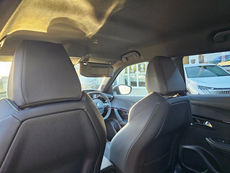 Used Peugeot 2008 2023 for sale - 76960836: Photo 27