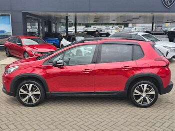 Used Peugeot 2008 2016 for sale - 76008652: Photo 4