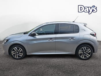 Used Peugeot 208 2023 for sale - 79762236: Photo