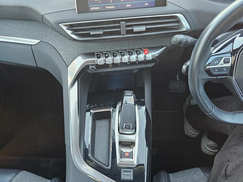 Used Peugeot 3008 2017 for sale - 76703271: Photo 20