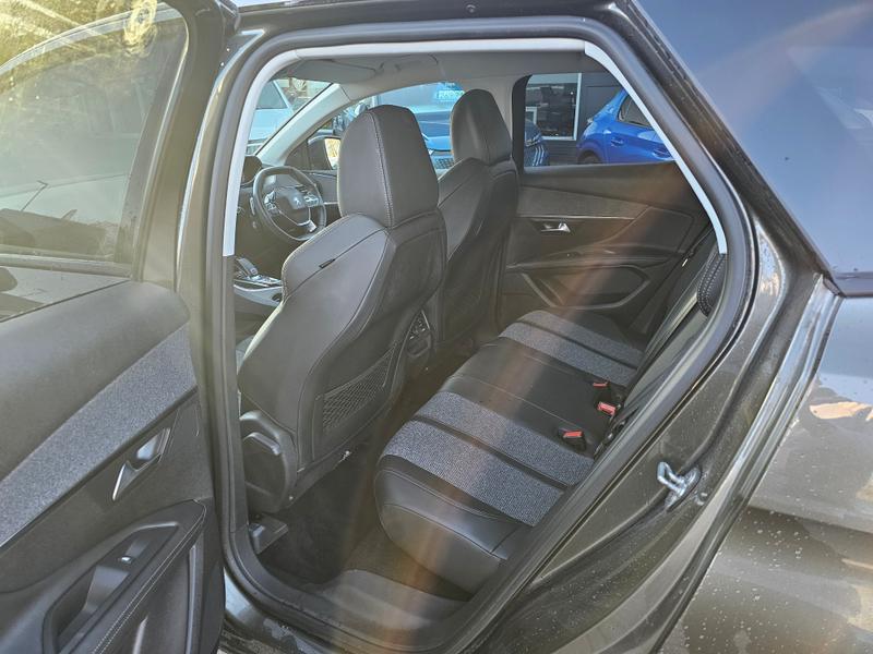 Used Peugeot 3008 2017 for sale - 76703271: Photo 24