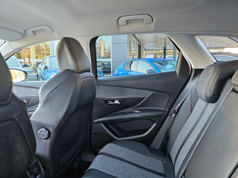 Used Peugeot 3008 2017 for sale - 76703271: Photo 27