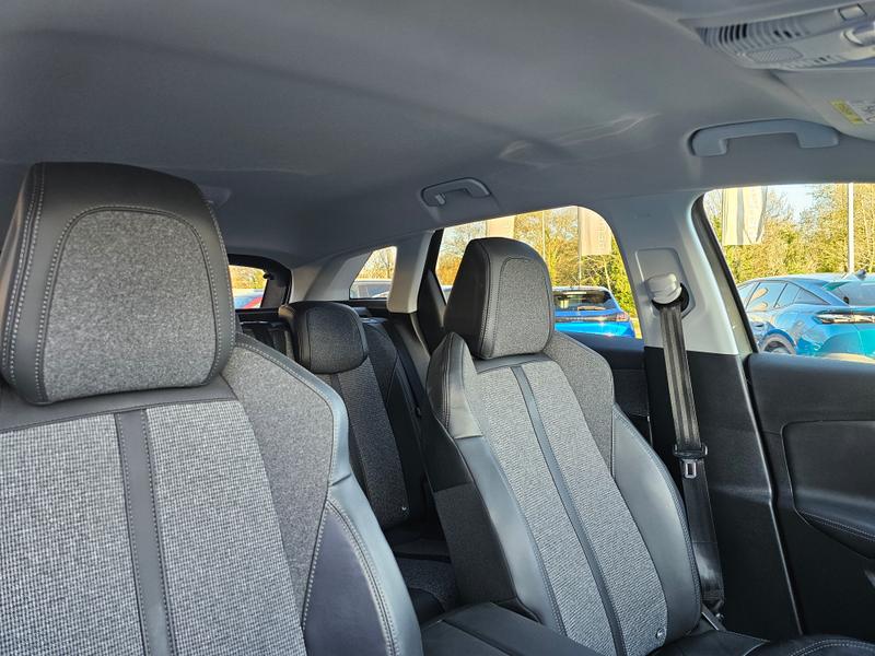 Used Peugeot 3008 2017 for sale - 76703271: Photo 30