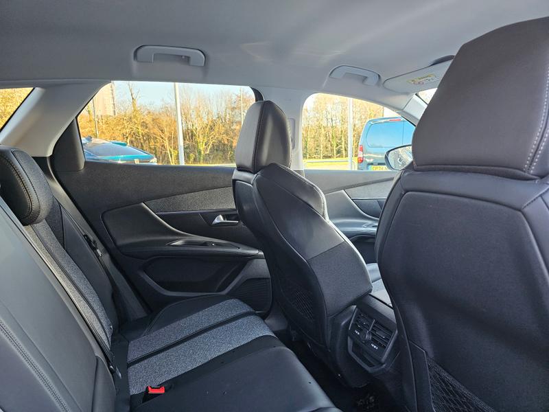 Used Peugeot 3008 2017 for sale - 76703271: Photo 31