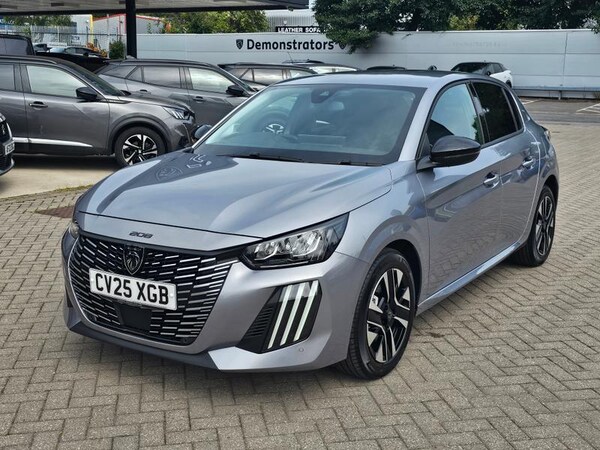 Used Peugeot 208 2025 for sale - 75632691: Photo 3