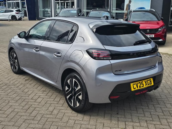 Used Peugeot 208 2025 for sale - 75632691: Photo 5