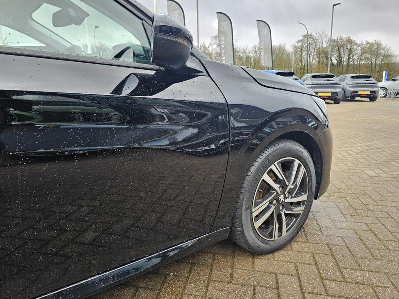 Used Peugeot 208 2021 for sale - 77679570: Photo 8