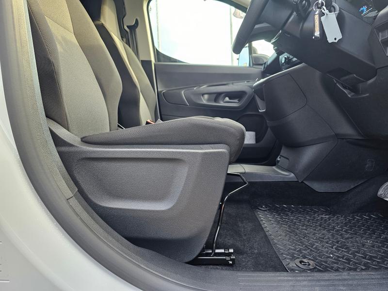 Used Citroen Berlingo 2024 for sale - 76960792: Photo 11