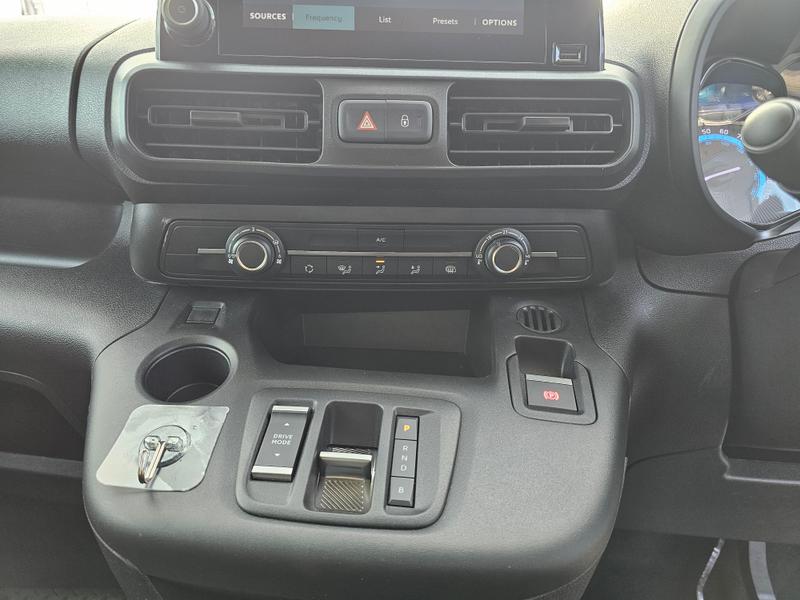 Used Citroen Berlingo 2024 for sale - 76960792: Photo 18