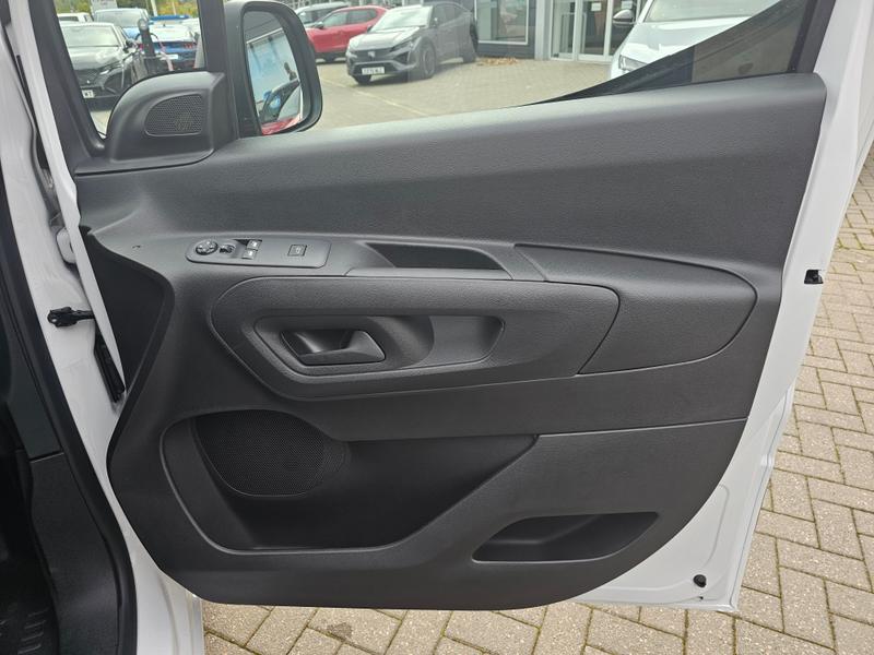 Used Peugeot Partner 2025 for sale - 76255418: Photo 12