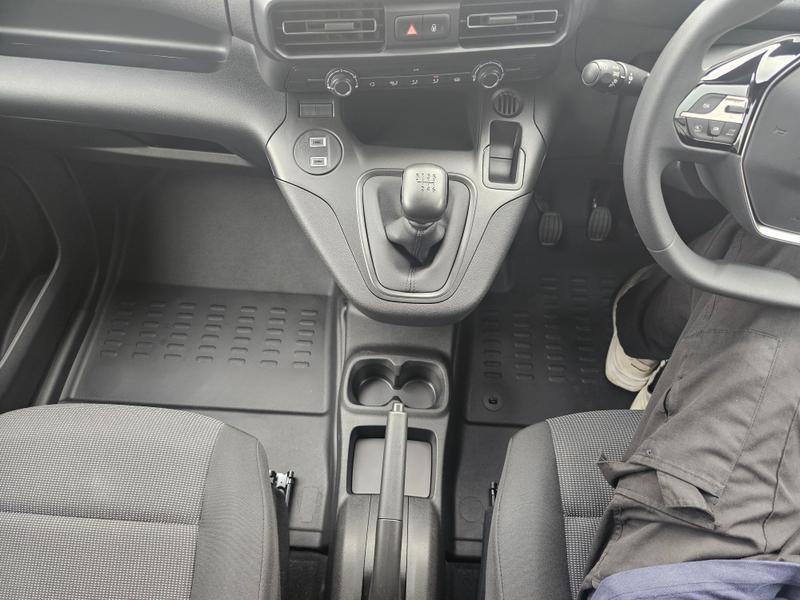Used Peugeot Partner 2025 for sale - 76255418: Photo 18