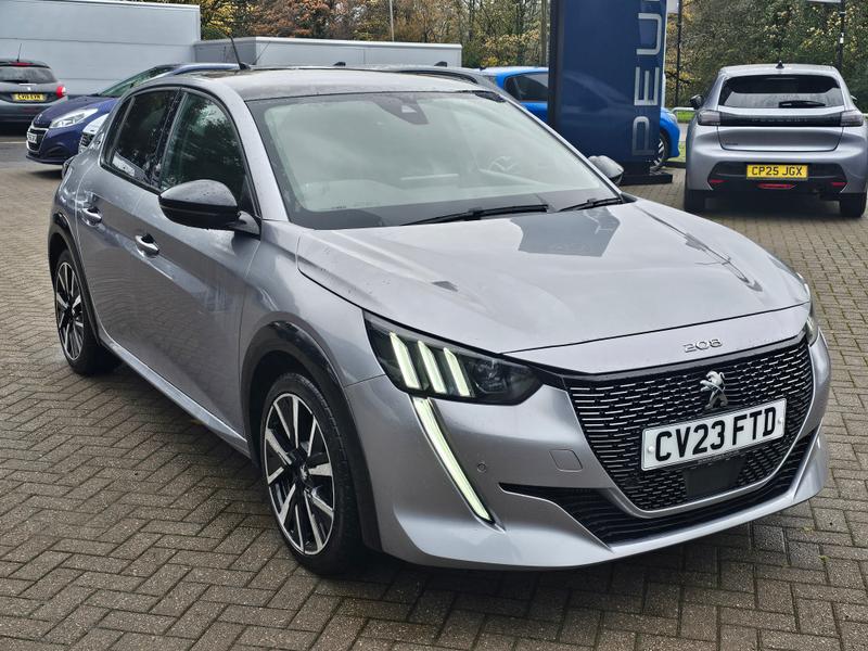 Used Peugeot 208 2023 for sale - 76452860: Photo 1