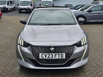 Used Peugeot 208 2023 for sale - 76452860: Photo