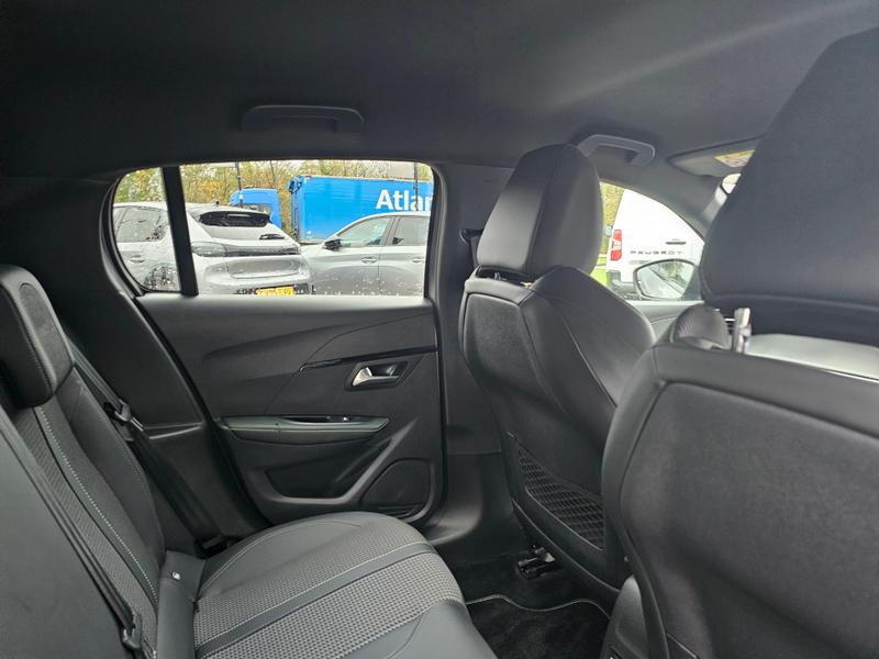 Used Peugeot 208 2023 for sale - 76452860: Photo 31