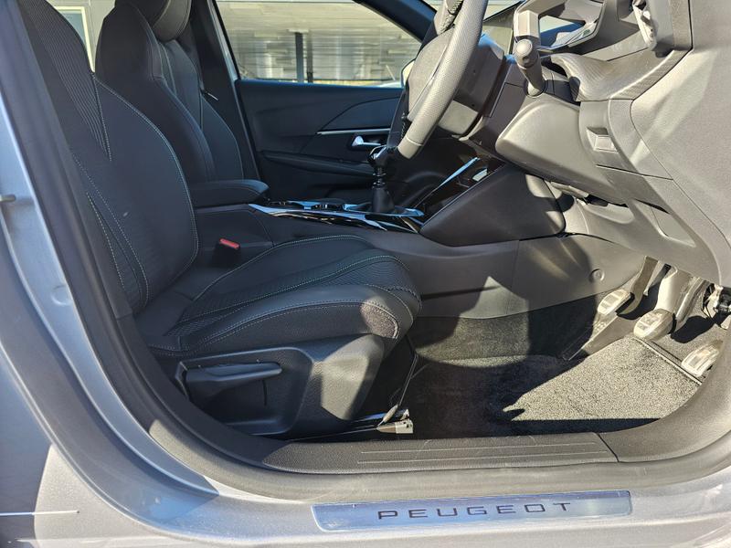 Used Peugeot 208 2025 for sale - 76641010: Photo 12