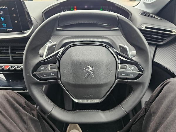 Used Peugeot 208 2022 for sale - 76290308: Photo 12