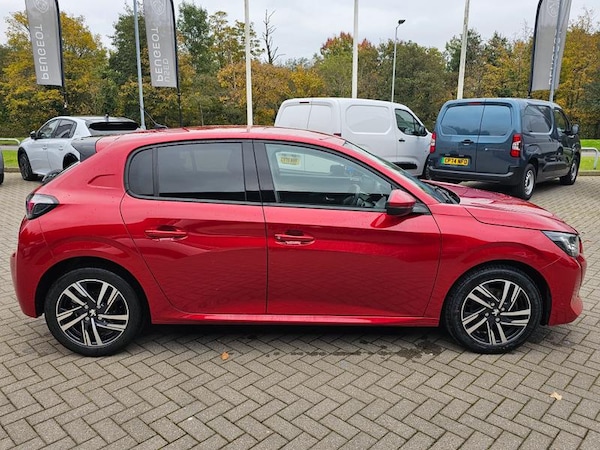 Used Peugeot 208 2022 for sale - 76290308: Photo 8