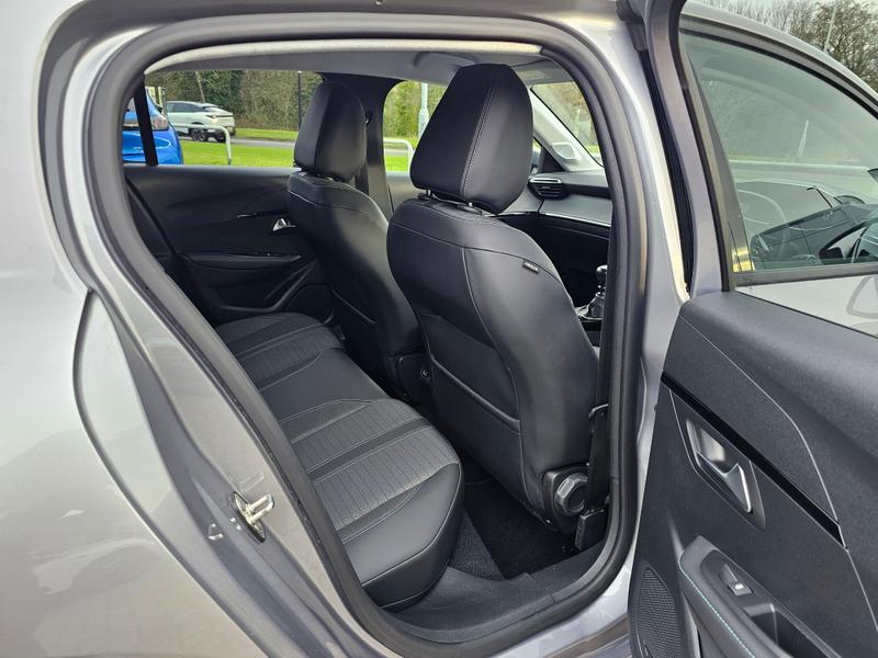 Used Peugeot 208 2021 for sale - 77025897: Photo 21