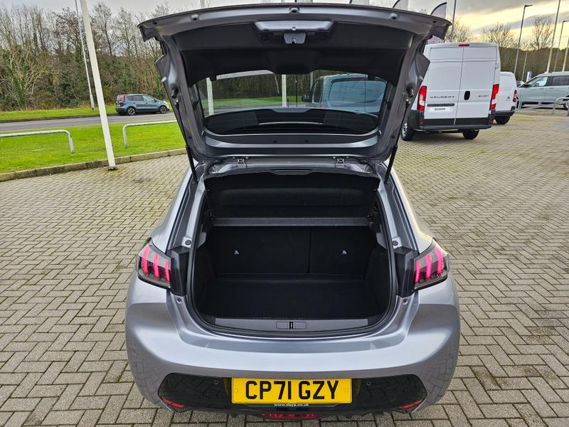 Used Peugeot 208 2021 for sale - 77025897: Photo 22