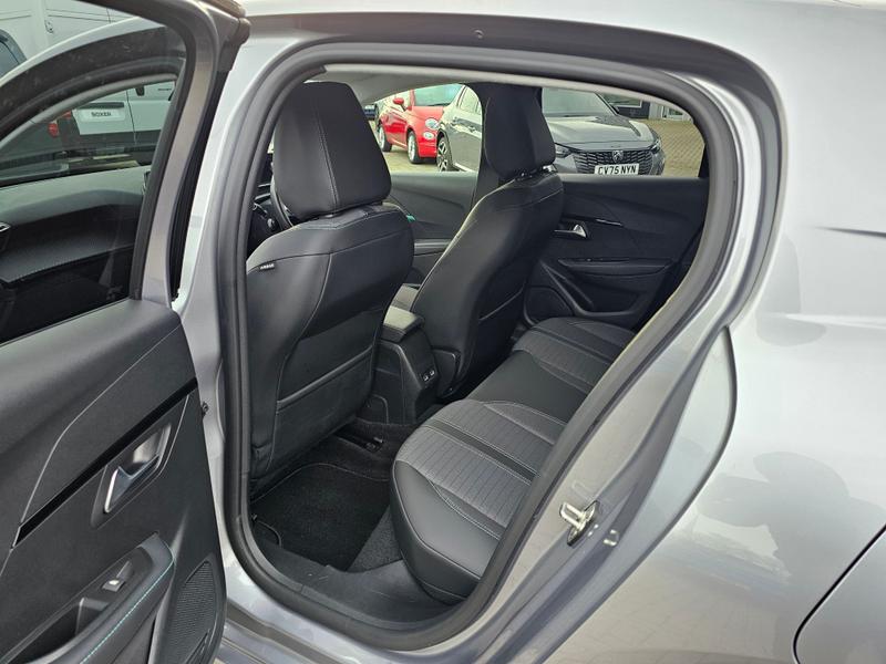 Used Peugeot 208 2021 for sale - 77025897: Photo 23