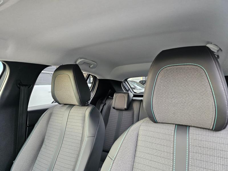 Used Peugeot 208 2021 for sale - 77025897: Photo 27