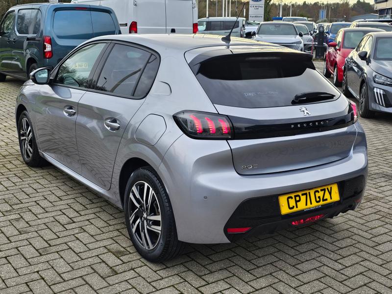 Used Peugeot 208 2021 for sale - 77025897: Photo 5