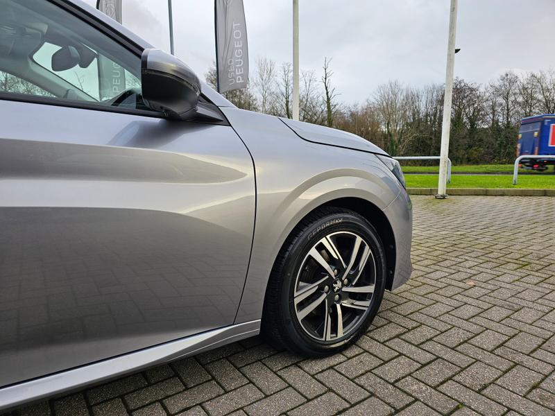 Used Peugeot 208 2021 for sale - 77025897: Photo 9