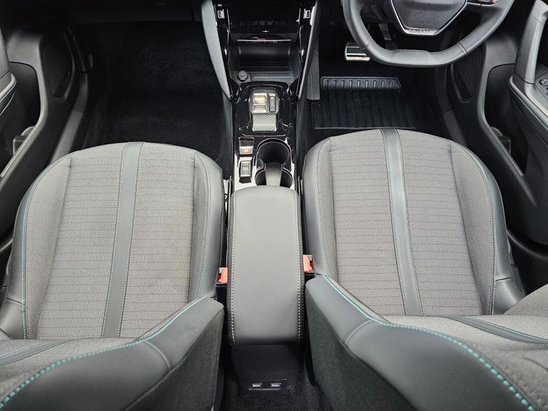 Used Peugeot 2008 2023 for sale - 77036822: Photo 20