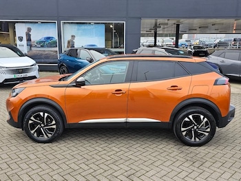 Used Peugeot 2008 2023 for sale - 77036822: Photo