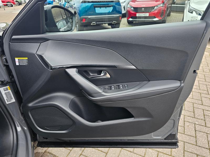 Used Peugeot 2008 2023 for sale - 76146616: Photo 13