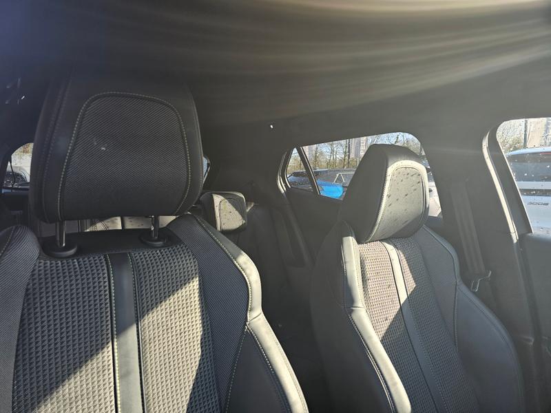 Used Peugeot 2008 2023 for sale - 77703129: Photo 30