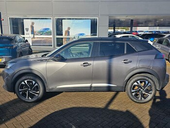 Used Peugeot 2008 2023 for sale - 77703129: Photo