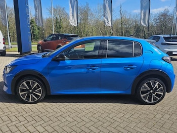 Used Peugeot 208 undefined for sale - 78109419: Photo