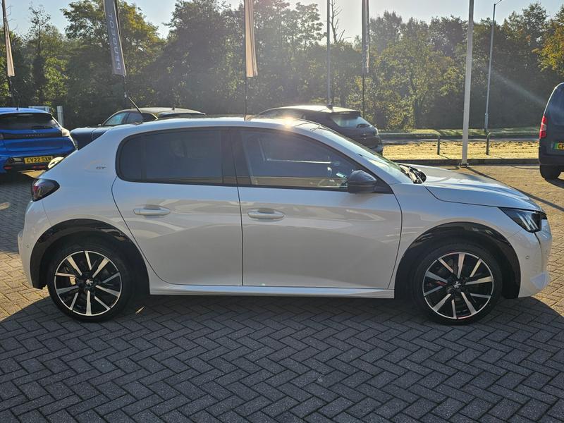 Used Peugeot 208 2022 for sale - 76046628: Photo 8