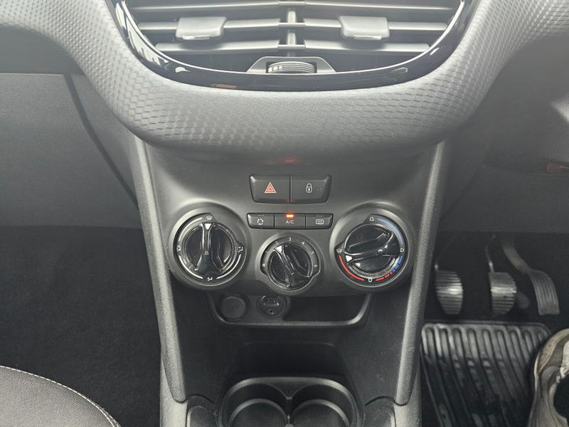 Used Peugeot 208 2016 for sale - 76452891: Photo 17