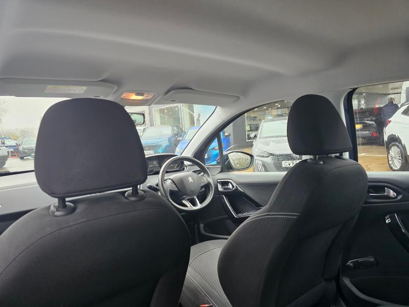 Used Peugeot 208 2016 for sale - 76452891: Photo 23