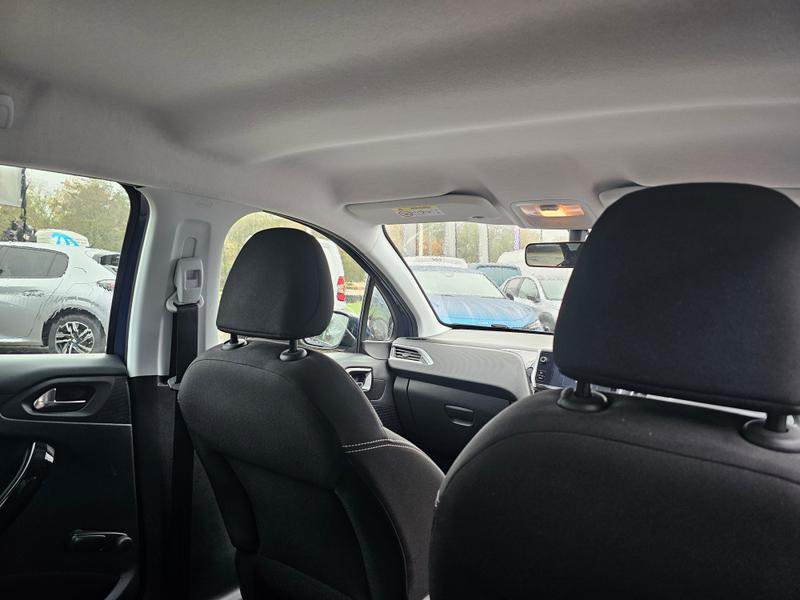 Used Peugeot 208 2016 for sale - 76452891: Photo 29