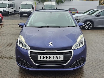 Used Peugeot 208 2016 for sale - 76452891: Photo