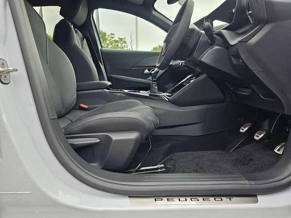Used Peugeot 208 2025 for sale - 76222599: Photo 12