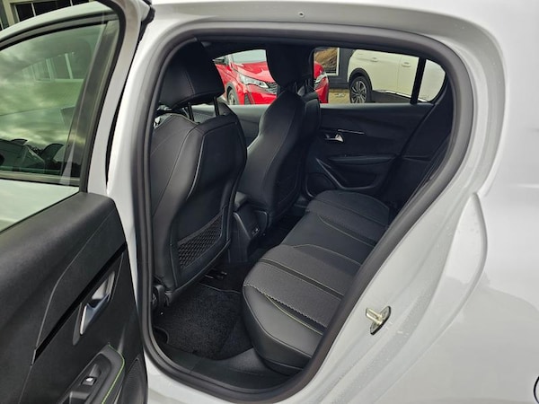 Used Peugeot 208 2025 for sale - 76222599: Photo 21