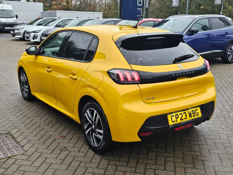 Used Peugeot 208 2023 for sale - 76557378: Photo 5