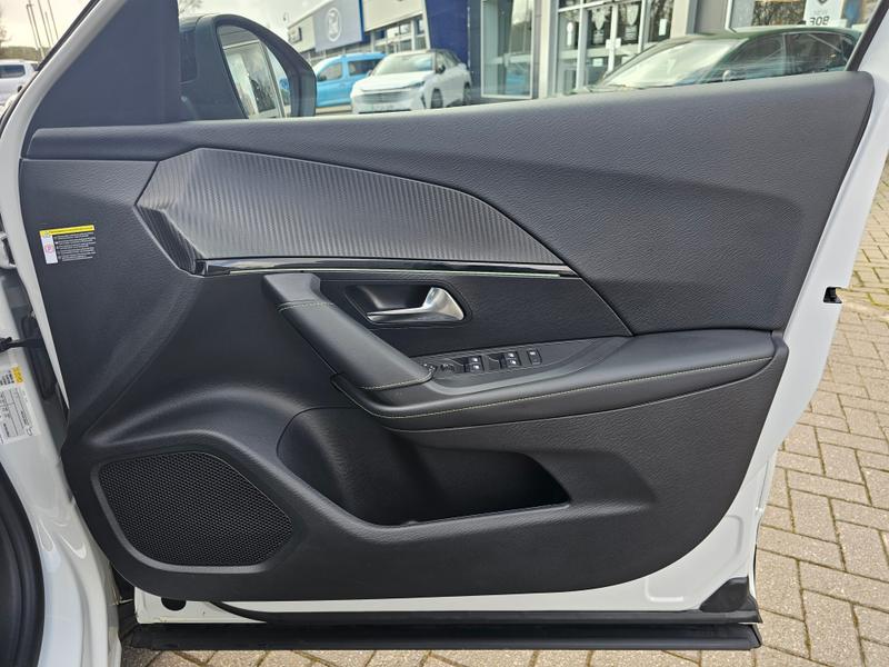 Used Peugeot 2008 2021 for sale - 77834336: Photo 13