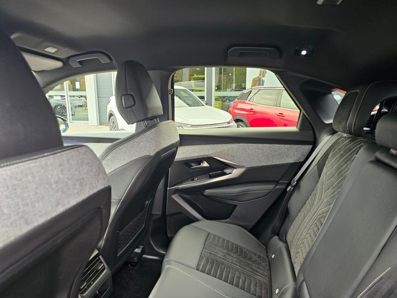 Used Peugeot E-3008 2024 for sale - 76146659: Photo 26