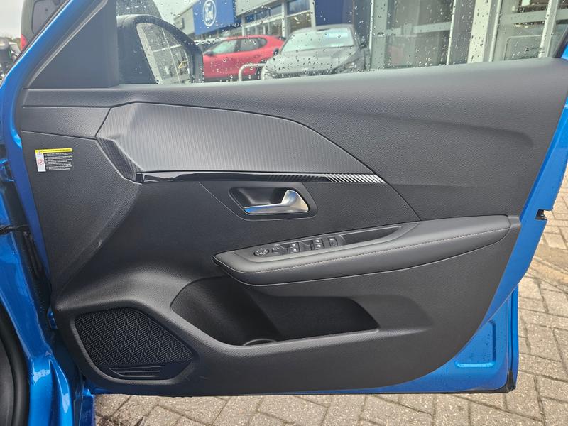 Used Peugeot E-208 2024 for sale - 76412184: Photo 13